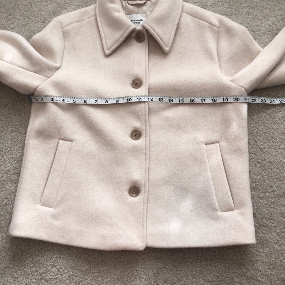 Abercrombie And Fitch Short Cream/ White Wool Coat Lined Size Medium - Picture 5 of 11